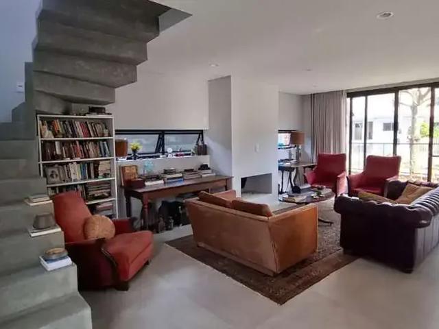 Casa / Sobrado em Condomínio para Venda em Florianópolis/SC Pântano do Sul 3 Quartos