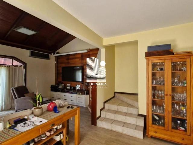 Casa / Sobrado em Condomínio para Venda em Florianópolis/SC Parque São Jorge 4 Quartos