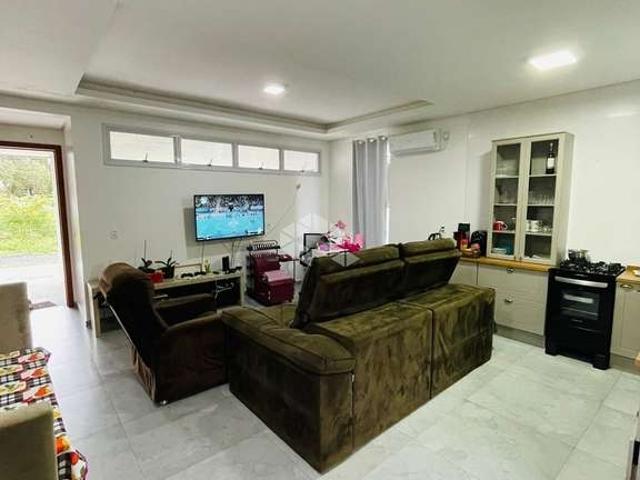 Casa / Sobrado em Condomínio para Venda em Florianópolis/SC Ponta das Canas 3 Quartos