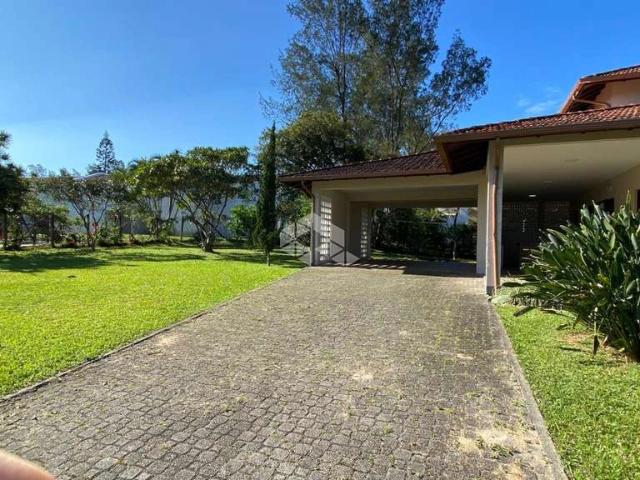Casa / Sobrado em Condomínio para Venda em Florianópolis/SC Ponta das Canas 4 Quartos