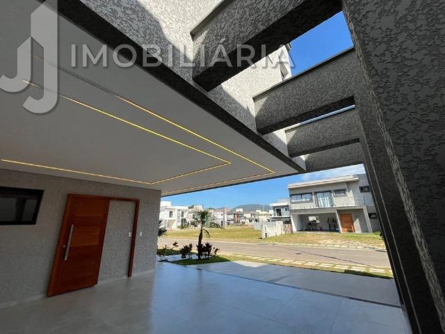 Casa / Sobrado em Condomínio para Venda em Florianópolis/SC São João do Rio Vermelho 3 Quartos