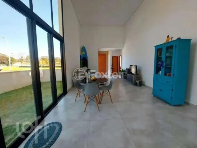 Casa / Sobrado em Condomínio para Venda em Florianópolis/SC São João do Rio Vermelho 4 Quartos