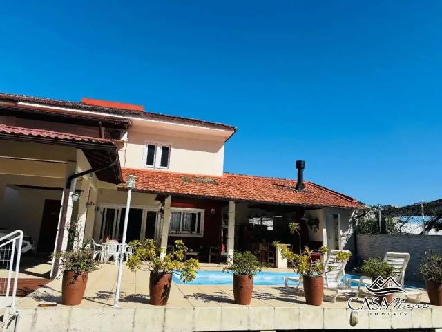 Casa / Sobrado em Condomínio para Venda em Florianópolis/SC Sambaqui 4 Quartos