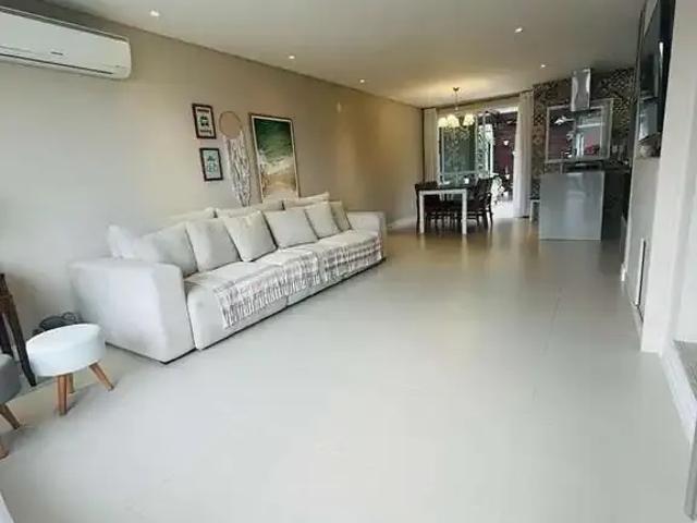 Casa / Sobrado em Condomínio para Venda em Florianópolis/SC Sambaqui 3 Quartos