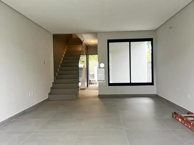 Casa / Sobrado em Condomínio para Venda em Florianópolis/SC Santa Mônica 3 Quartos