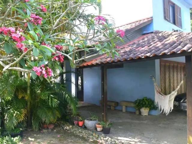 Casa / Sobrado em Condomínio para Venda em Florianópolis/SC Saco Grande 4 Quartos