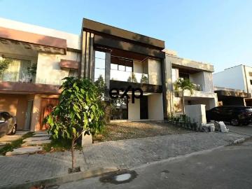 Casa / Sobrado em Condomínio para Venda em Fortaleza/CE Maraponga 4 Quartos