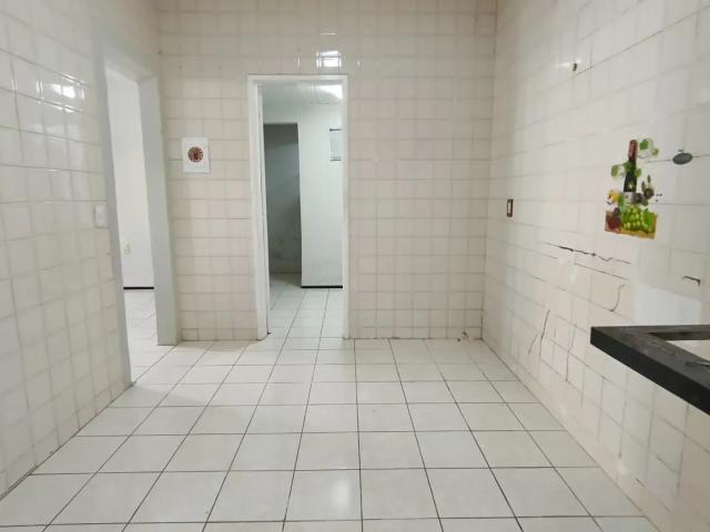 Casa / Sobrado em Condomínio para Venda em Fortaleza/CE Antônio Bezerra 4 Quartos