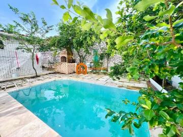 Casa / Sobrado em Condomínio para Venda em Fortaleza/CE Cocó 4 Quartos