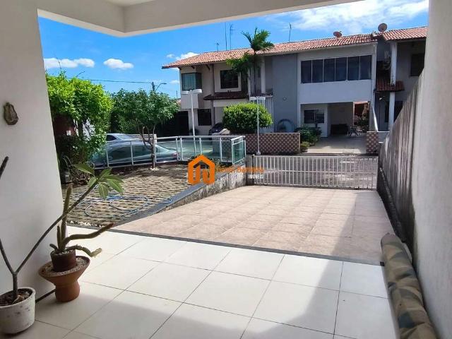 Casa / Sobrado em Condomínio para Venda em Fortaleza/CE Jardim das Oliveiras 3 Quartos