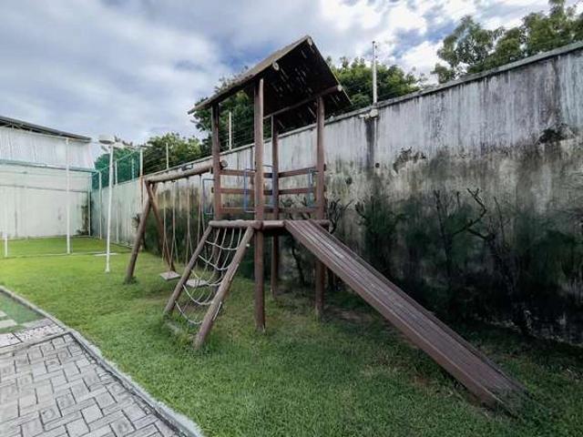 Casa / Sobrado em Condomínio para Venda em Fortaleza/CE Lagoa Redonda 3 Quartos