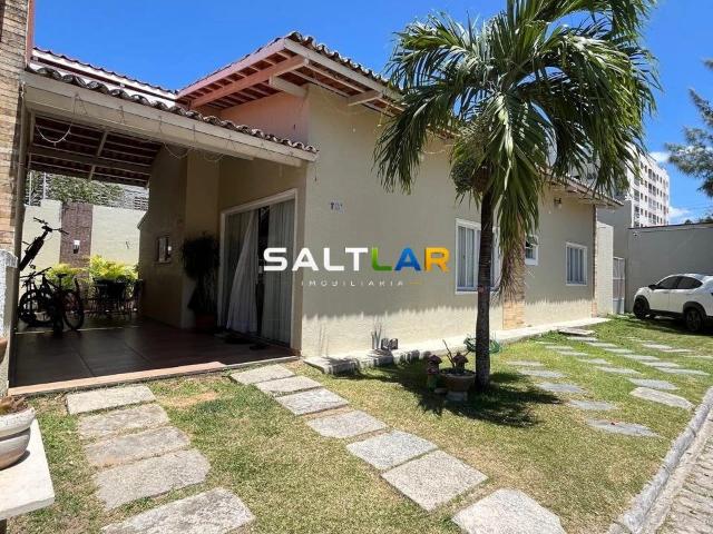 Casa / Sobrado em Condomínio para Venda em Fortaleza/CE Passaré 3 Quartos