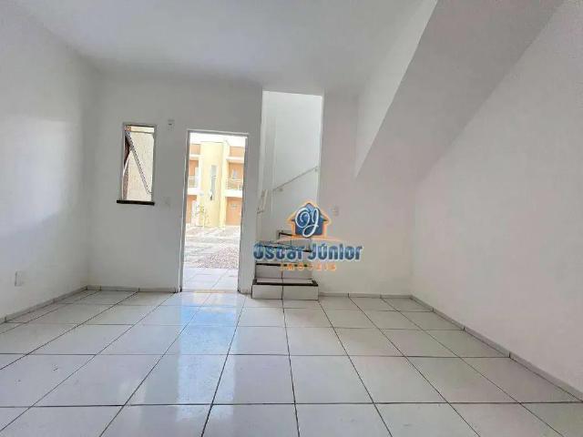Casa / Sobrado em Condomínio para Venda em Fortaleza/CE Passaré 3 Quartos