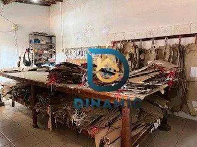 Casa / Sobrado em Condomínio para Venda em Fortaleza/CE Parque Dois Irmãos 4 Quartos