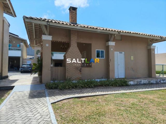 Casa / Sobrado em Condomínio para Venda em Fortaleza/CE Sapiranga 3 Quartos