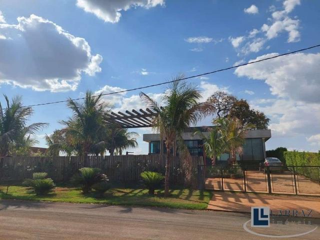 Casa / Sobrado em Condomínio para Venda em Fronteira/MG Zona Rural 4 Quartos