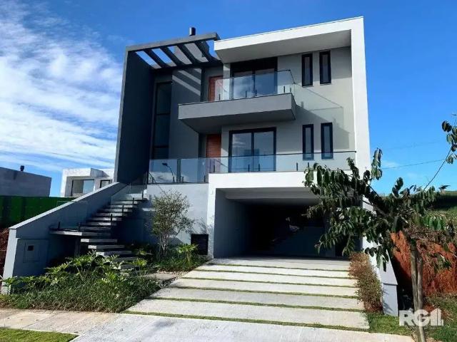Casa / Sobrado em Condomínio para Venda em Guaíba/RS Centro 3 Quartos