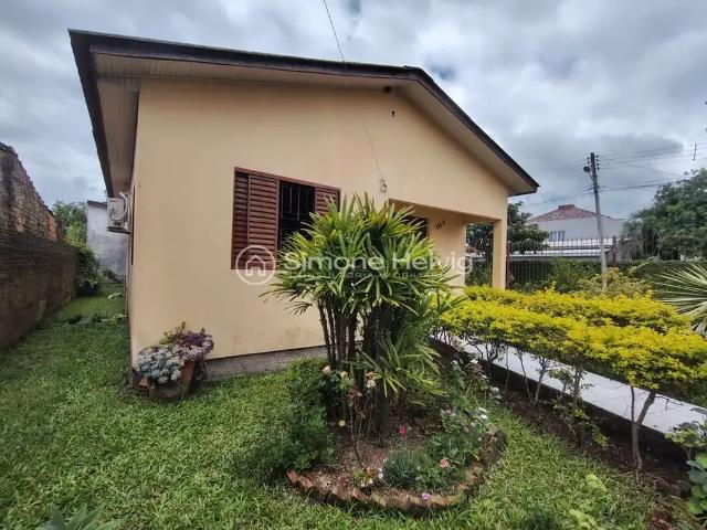Casa / Sobrado em Condomínio para Venda em Guaíba/RS Flórida 3 Quartos