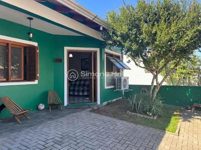 Casa / Sobrado em Condomínio para Venda em Guaíba/RS Parque 35 3 Quartos