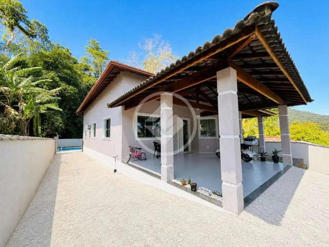 Casa / Sobrado em Condomínio para Venda em Guapimirim/RJ Iconha 3 Quartos