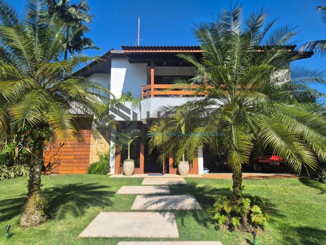 Casa / Sobrado em Condomínio para Venda em Guarujá/SP Balneário Praia do Pernambuco 5 Quartos