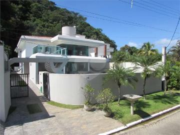 Casa / Sobrado em Condomínio para Venda em Guarujá/SP Balneário Praia do Pernambuco 5 Quartos