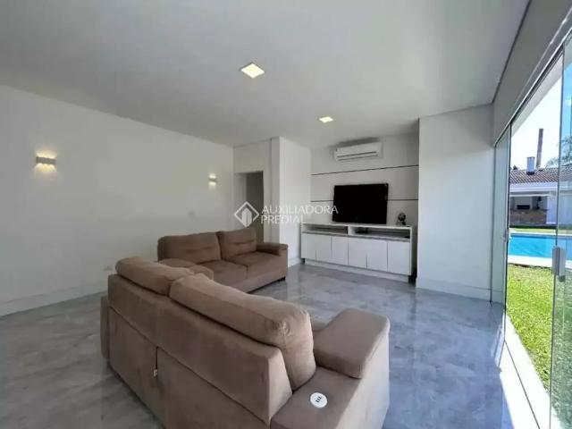 Casa / Sobrado em Condomínio para Venda em Guarujá/SP Jardim Acapulco 7 Quartos