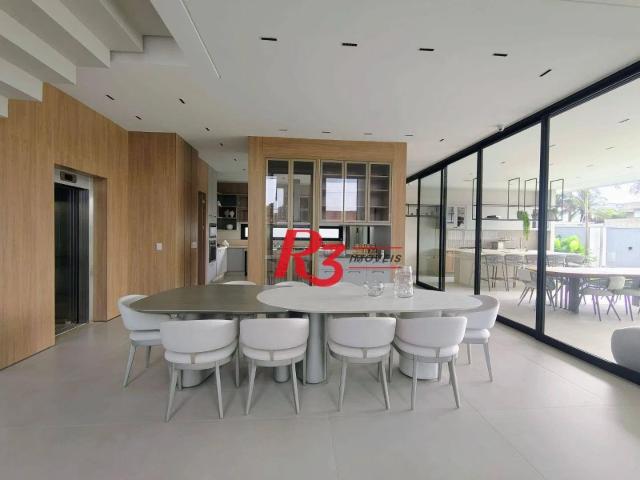 Casa / Sobrado em Condomínio para Venda em Guarujá/SP Jardim Acapulco 7 Quartos