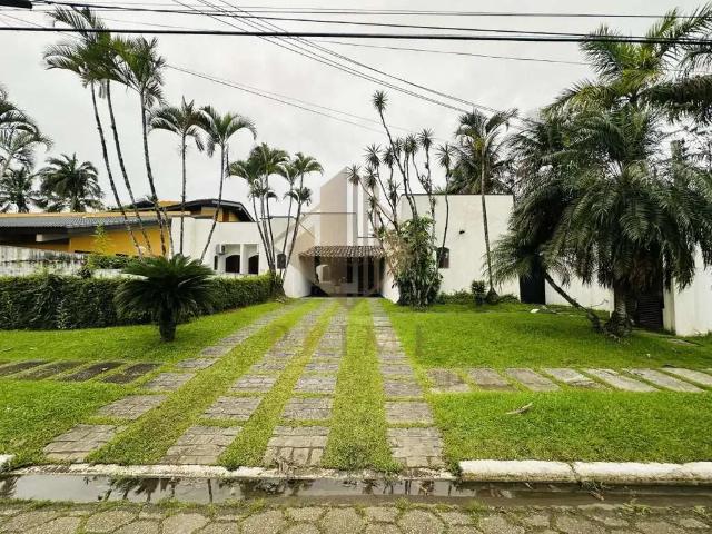 Casa / Sobrado em Condomínio para Venda em Guarujá/SP Jardim Acapulco 4 Quartos