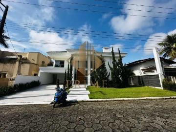 Casa / Sobrado em Condomínio para Venda em Guarujá/SP Jardim Acapulco 4 Quartos
