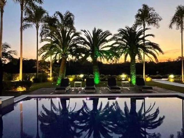Casa / Sobrado em Condomínio para Venda em Guarujá/SP Marina Guarujá 7 Quartos