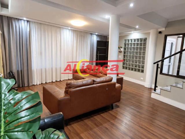 Casa / Sobrado em Condomínio para Venda em Guarulhos/SP Jardim Bom Clima 4 Quartos