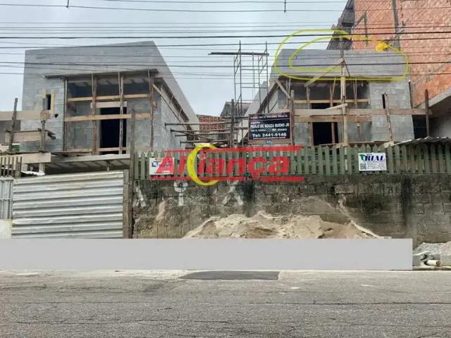 Casa / Sobrado em Condomínio para Venda em Guarulhos/SP Jardim do Triunfo 3 Quartos
