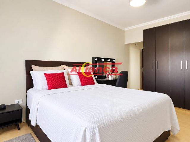 Casa / Sobrado em Condomínio para Venda em Guarulhos/SP Jardim São Paulo 5 Quartos