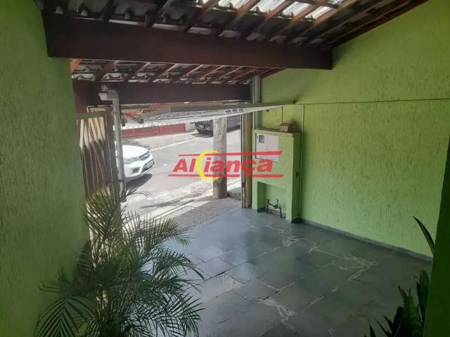 Casa / Sobrado em Condomínio para Venda em Guarulhos/SP Jardim Santa Clara 3 Quartos