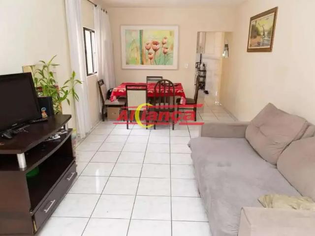 Casa / Sobrado em Condomínio para Venda em Guarulhos/SP Jardim Santa Mena 3 Quartos