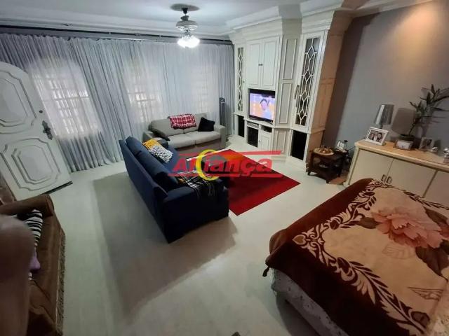 Casa / Sobrado em Condomínio para Venda em Guarulhos/SP Jardim Santa Mena 3 Quartos