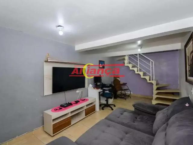 Casa / Sobrado em Condomínio para Venda em Guarulhos/SP Jardim Santa Mena 4 Quartos