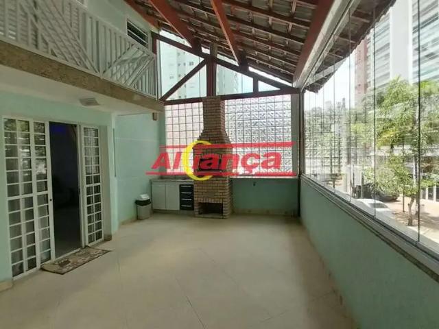 Casa / Sobrado em Condomínio para Venda em Guarulhos/SP Jardim Santa Mena 4 Quartos