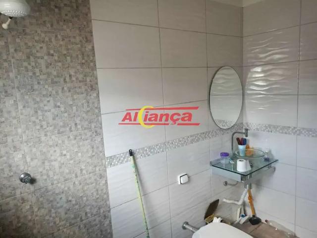 Casa / Sobrado em Condomínio para Venda em Guarulhos/SP Parque Primavera 3 Quartos