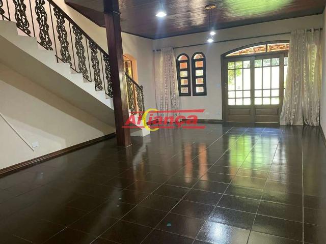 Casa / Sobrado em Condomínio para Venda em Guarulhos/SP Parque Renato Maia 3 Quartos