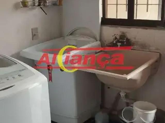 Casa / Sobrado em Condomínio para Venda em Guarulhos/SP Vila Nova Bonsucesso 4 Quartos