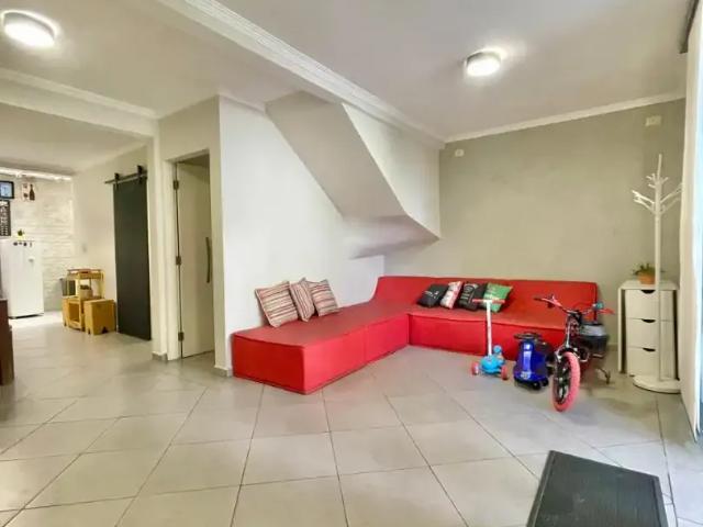 Casa / Sobrado em Condomínio para Venda em Guarulhos/SP Vila Silveira 3 Quartos