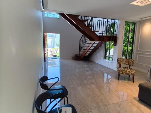 Casa / Sobrado em Condomínio para Venda em Guarapari/ES Recanto da Sereia 4 Quartos