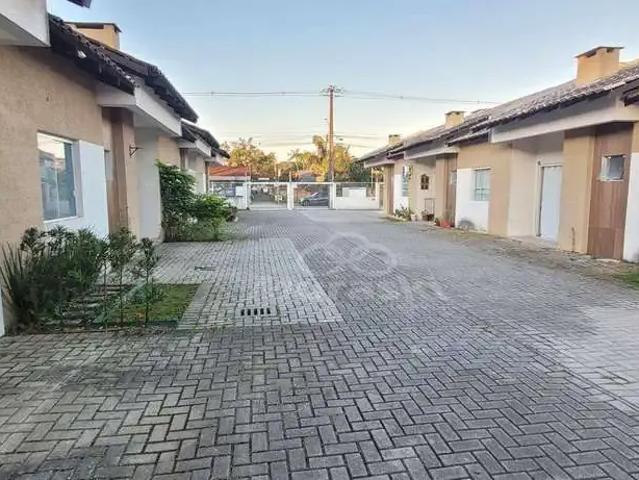 Casa / Sobrado em Condomínio para Venda em Guaratuba/PR Piçarras 2 Quartos