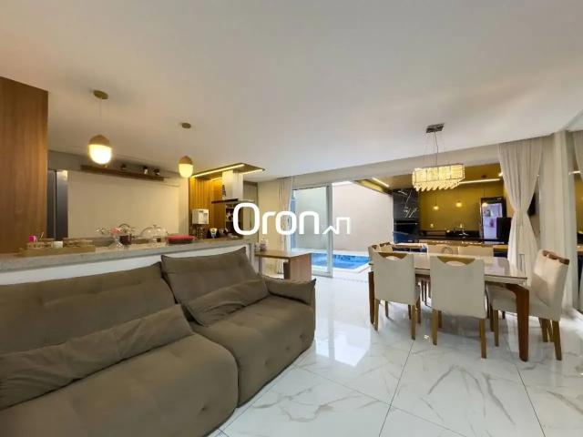 Casa / Sobrado em Condomínio para Venda em Goiânia/GO Chácaras Alto da Glória 3 Quartos