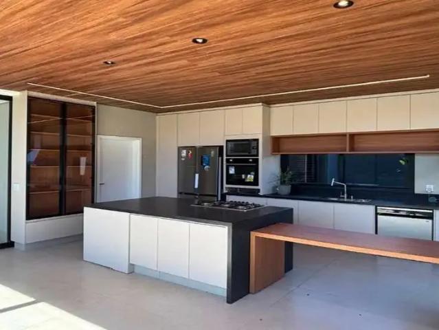 Casa / Sobrado em Condomínio para Venda em Goiânia/GO Jardins França 4 Quartos