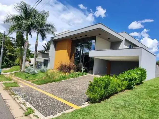 Casa / Sobrado em Condomínio para Venda em Goiânia/GO Jardins Lisboa 5 Quartos