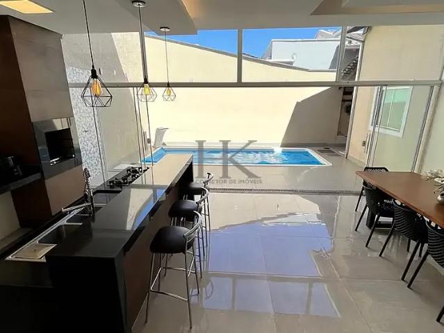 Casa / Sobrado em Condomínio para Venda em Goiânia/GO Residencial Flamingo 4 Quartos