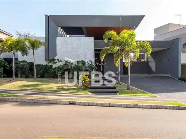 Casa / Sobrado em Condomínio para Venda em Goiânia/GO Residencial Goiânia Golfe Clube 3 Quartos